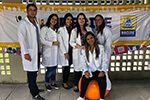 Alunos de Fisioterapia participam de Ação Social